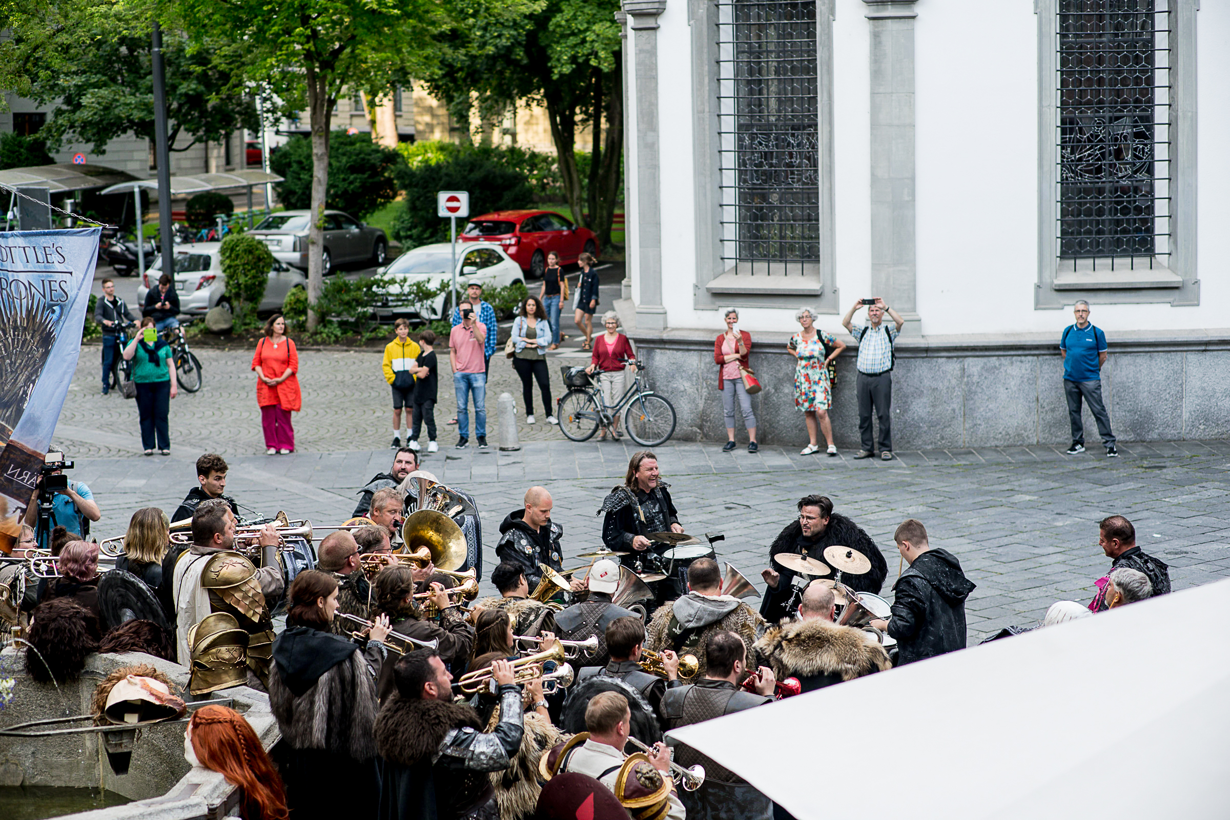 www-fasnachtlozaern-ch-DSC_3007-20200626_LFK_Uebergabe_Sitzung